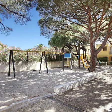Tidy In The Popular Of Le Cap D'agde Агд
