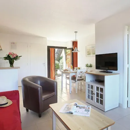Tidy In The Popular Of Le Cap D'agde Агд